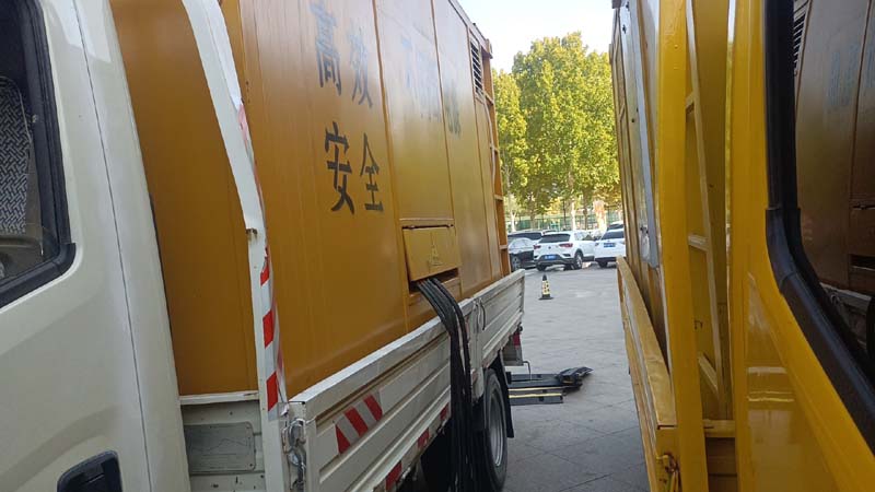 易门如何判断柴油发电机组和UPS电源的切换时间是否符合要求？