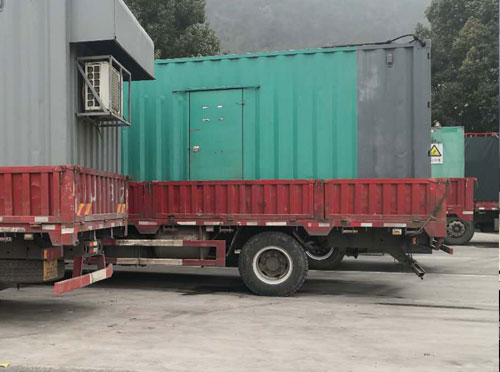 易门柴油发电机组使用注意安全事项有哪些？