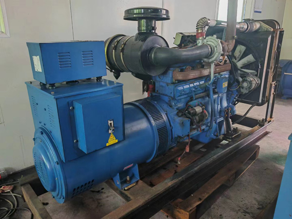 易门100kW柴油发电机组使用多级机油有哪些优缺点？
